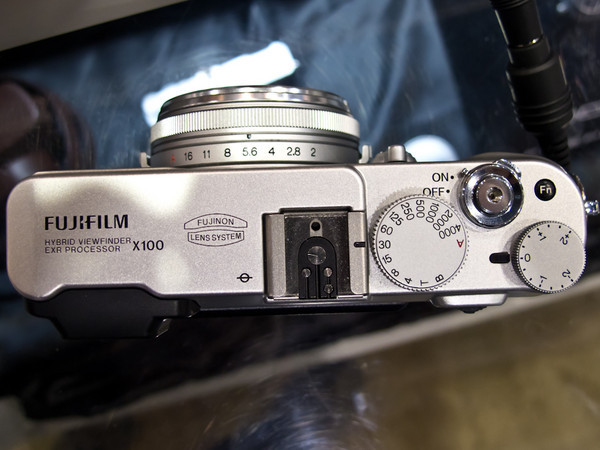 Fujifilm, X100, CES 2011