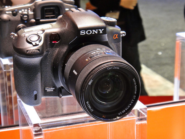 Sony Alpha A77