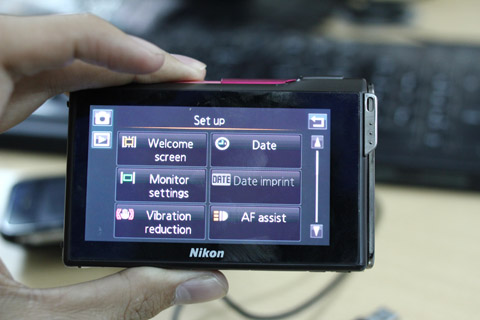 Nikon S80