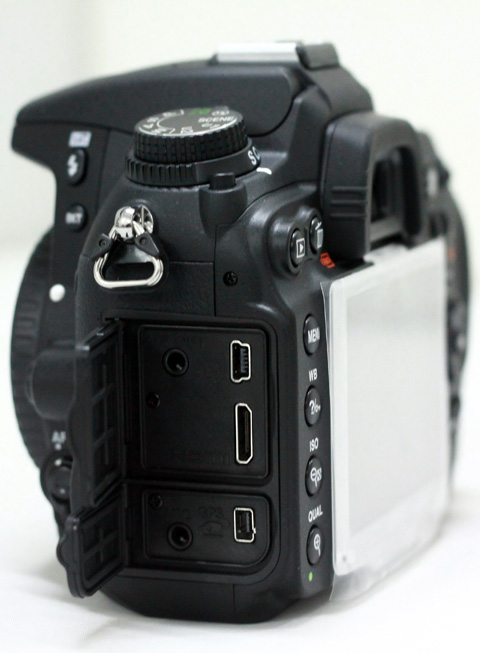 Nikon D7000