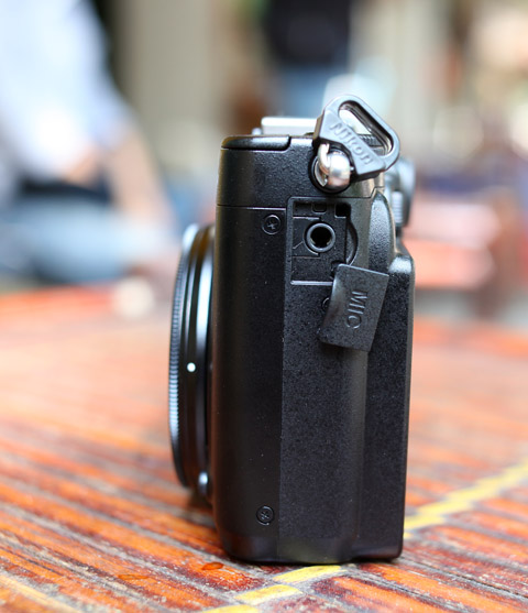 Nikon Coolpix P7000