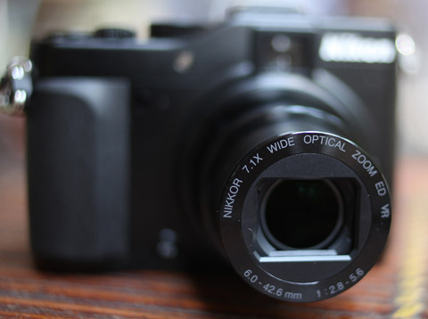Nikon Coolpix P7000