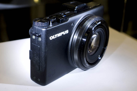 Olympus XZ-1