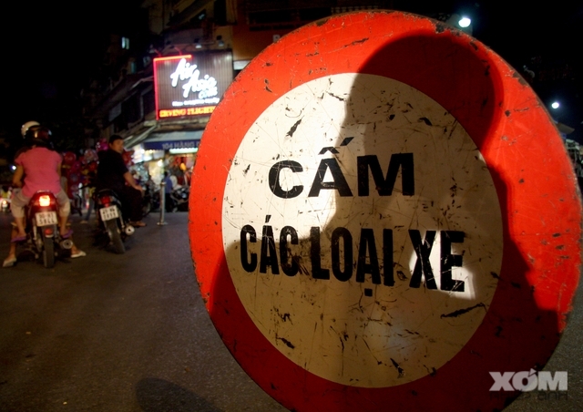 đêm Hàng đào