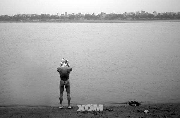 Con - Người